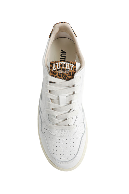 Medalist Low Sneakers