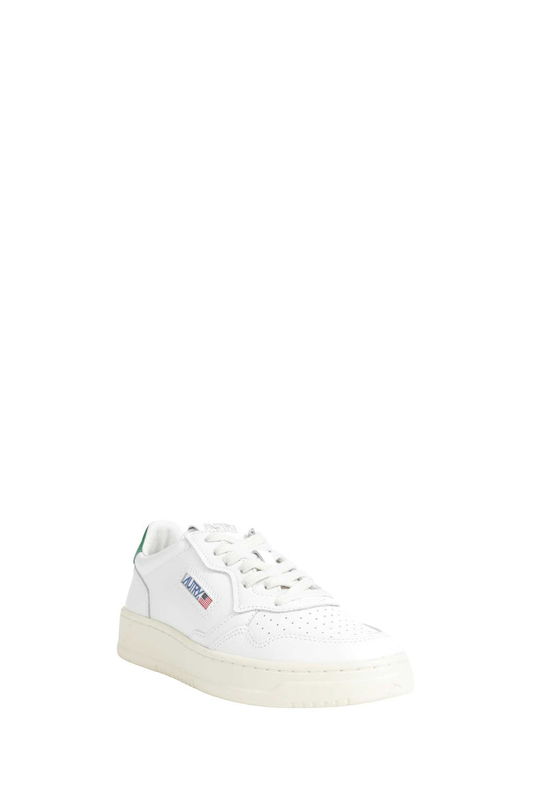 
              AUTRY Medalist Low Sneakers woman
            
