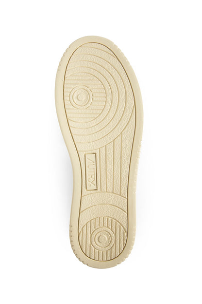 Medalist Low Sneakers