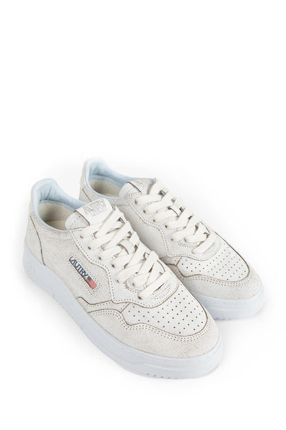 Medalist Low Sneakers