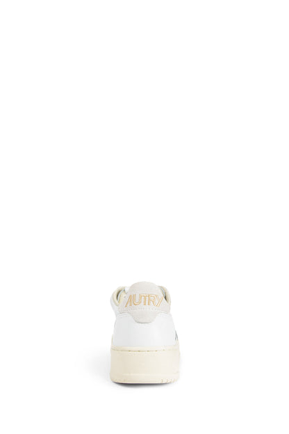 Medalist Low Sneakers
