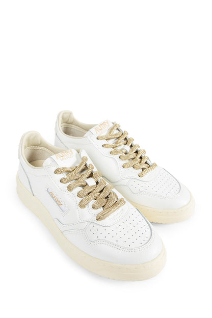 Medalist Low Sneakers
