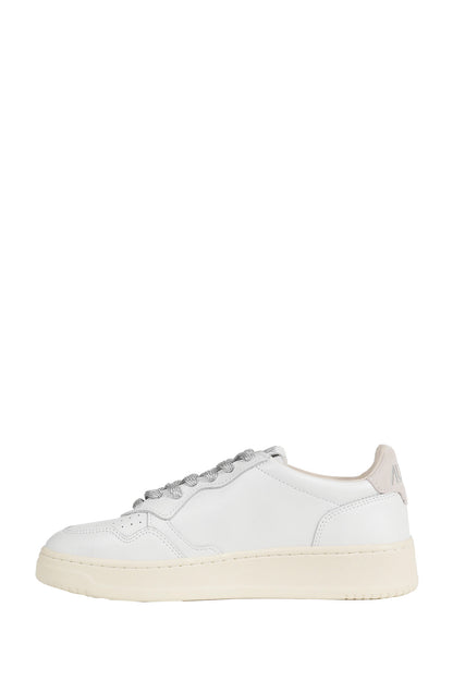 Medalist Low Sneakers