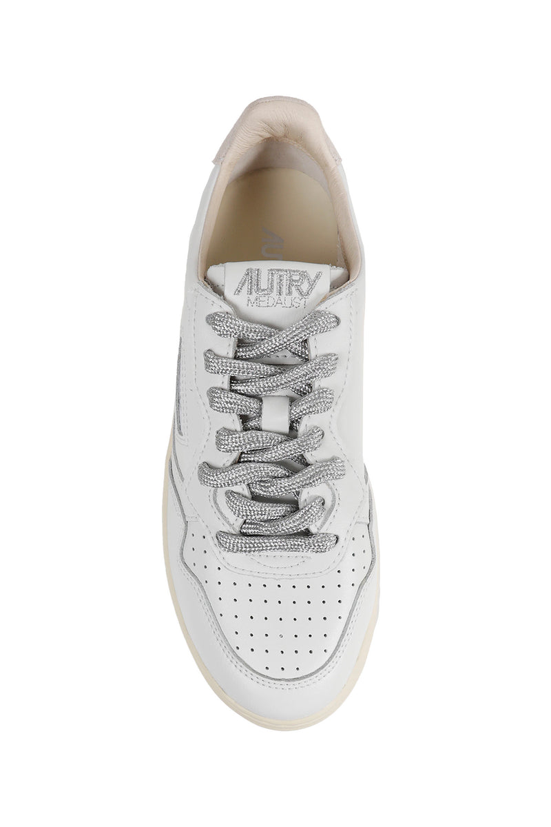 Medalist Low Sneakers