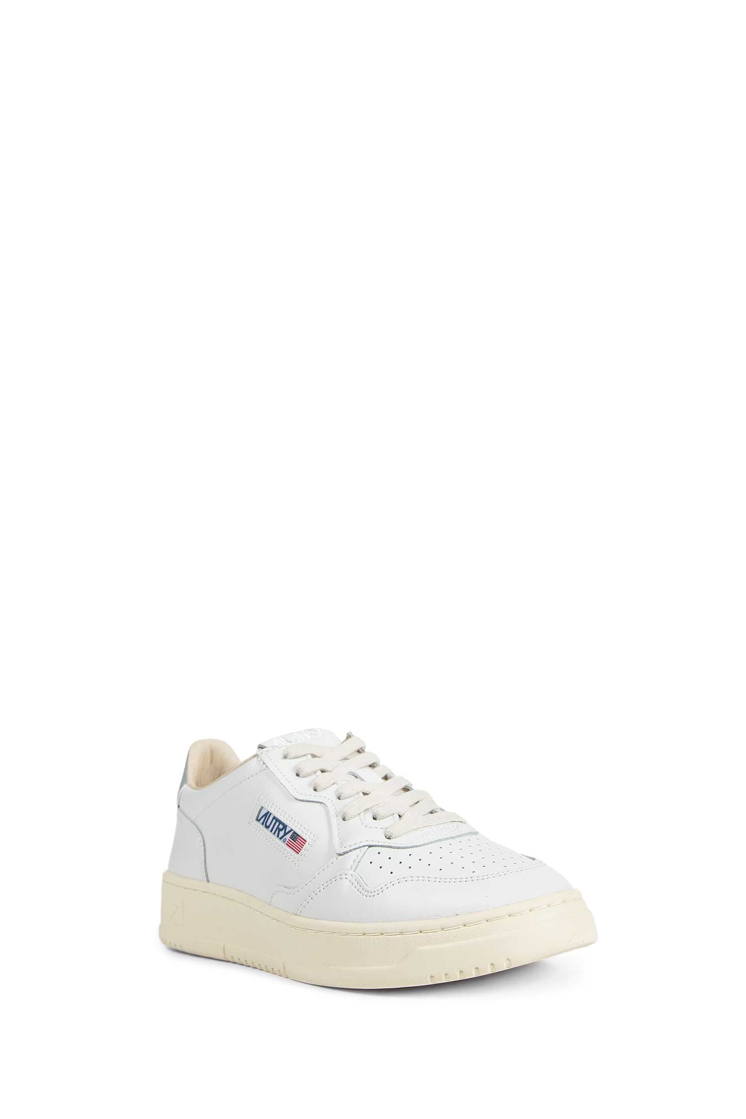 Medalist Low Sneakers