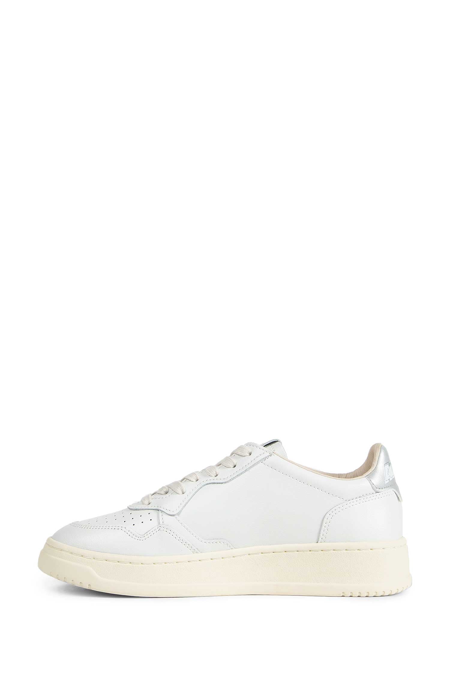Medalist Low Sneakers