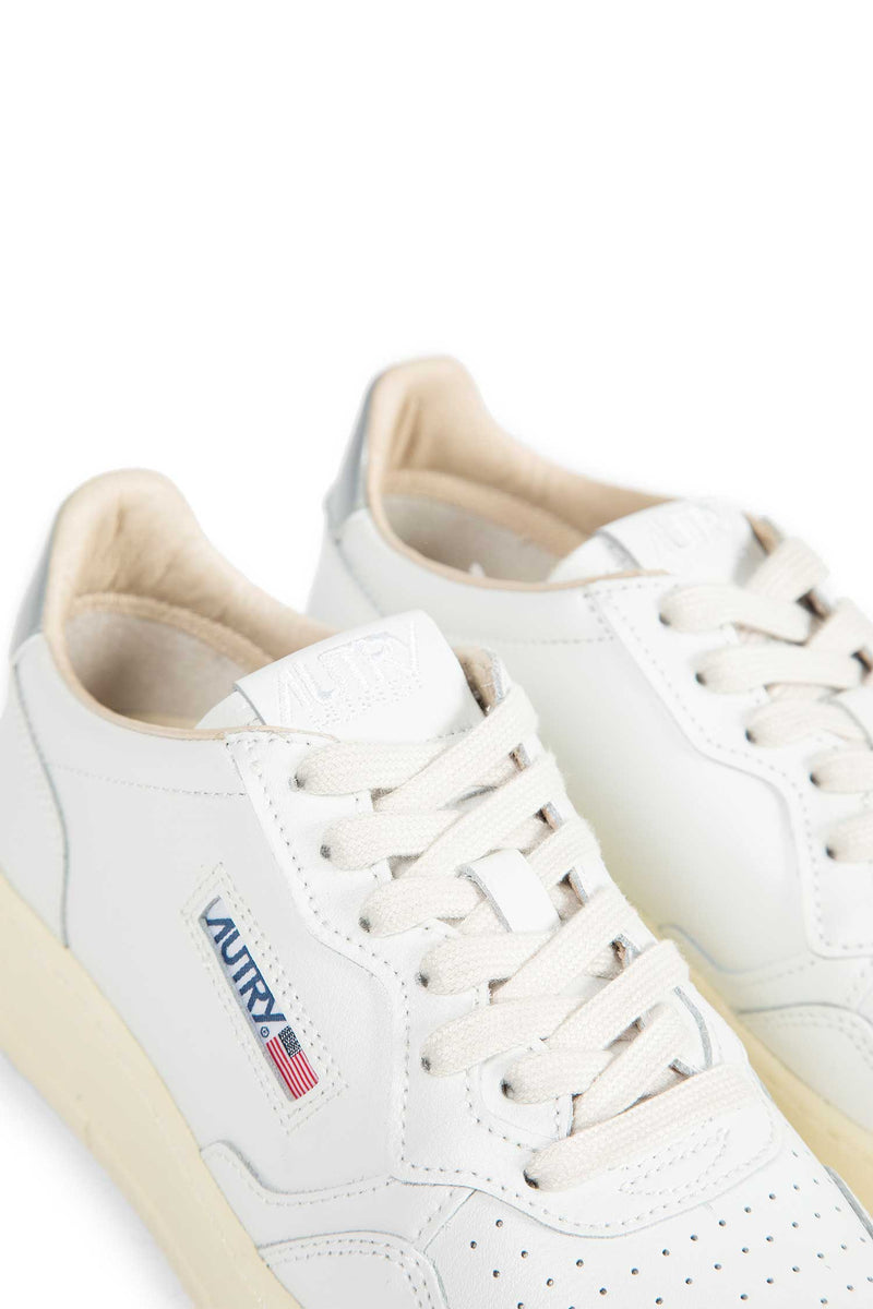 Medalist Low Sneakers