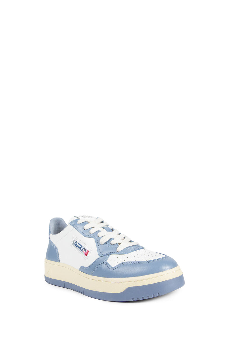 Medalist Low Sneakers