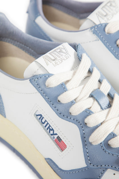 Medalist Low Sneakers