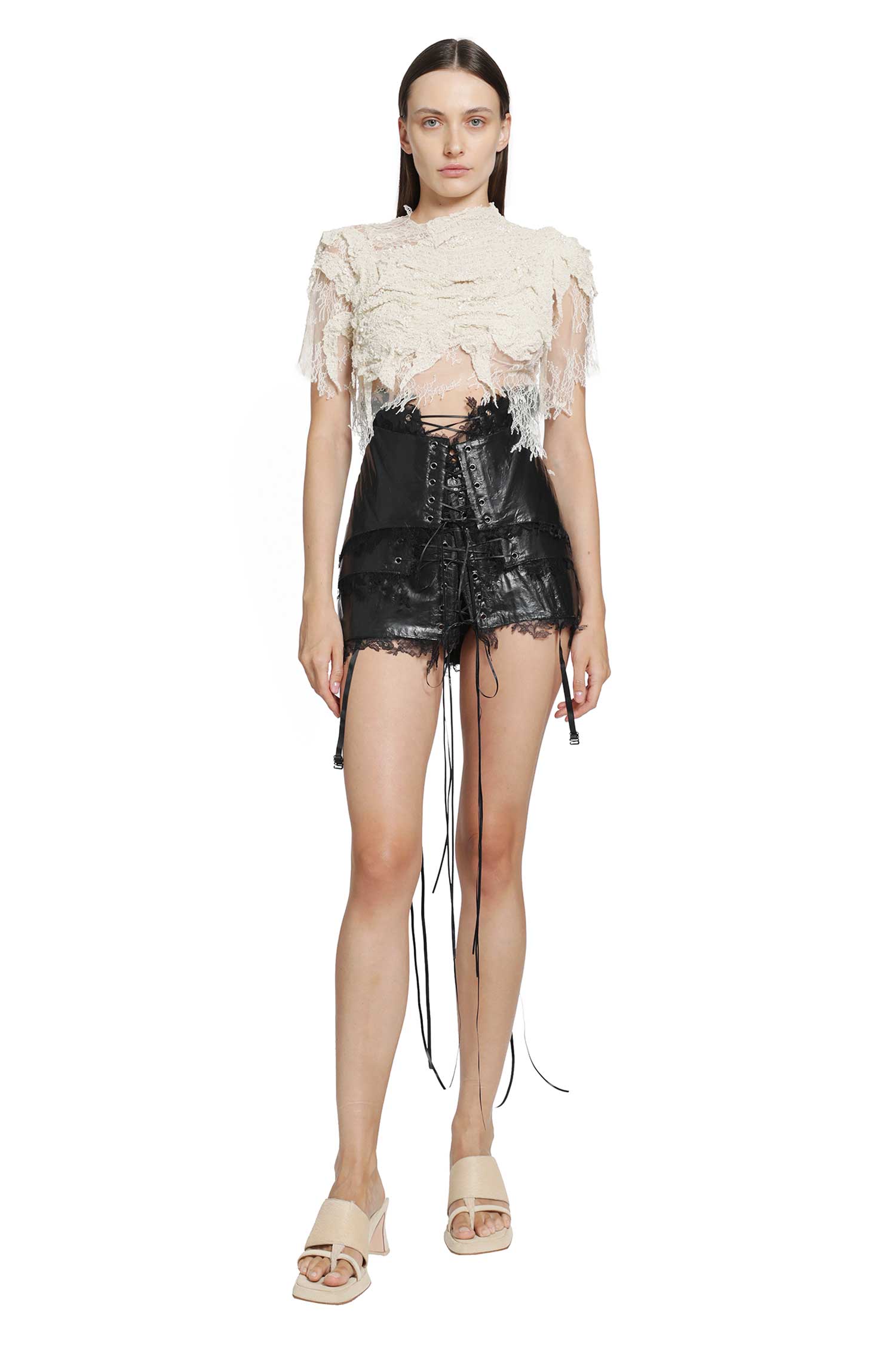 The Lady-In-Waiting Cropped T-Shirt