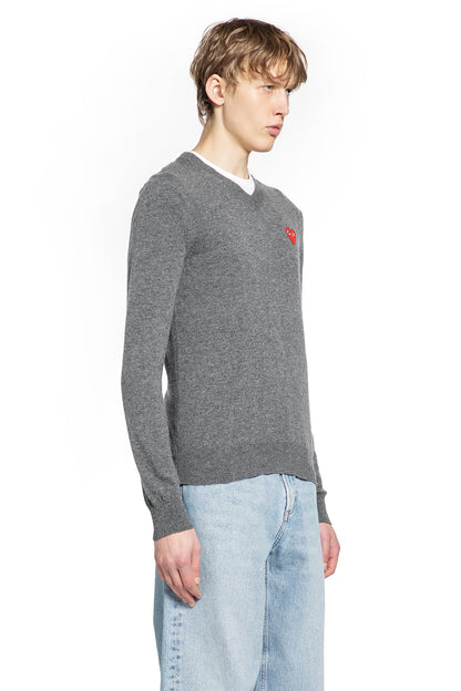 Heart V-Neck Sweater in Wool