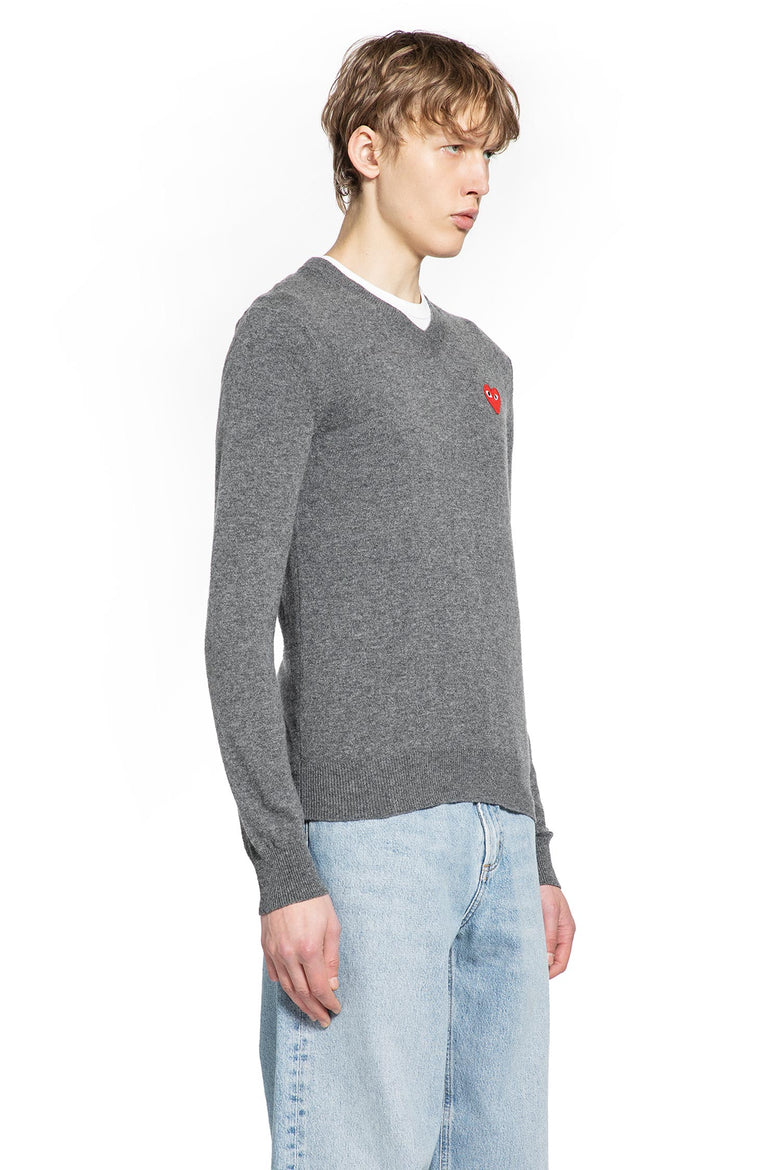 Heart V-Neck Sweater in Wool