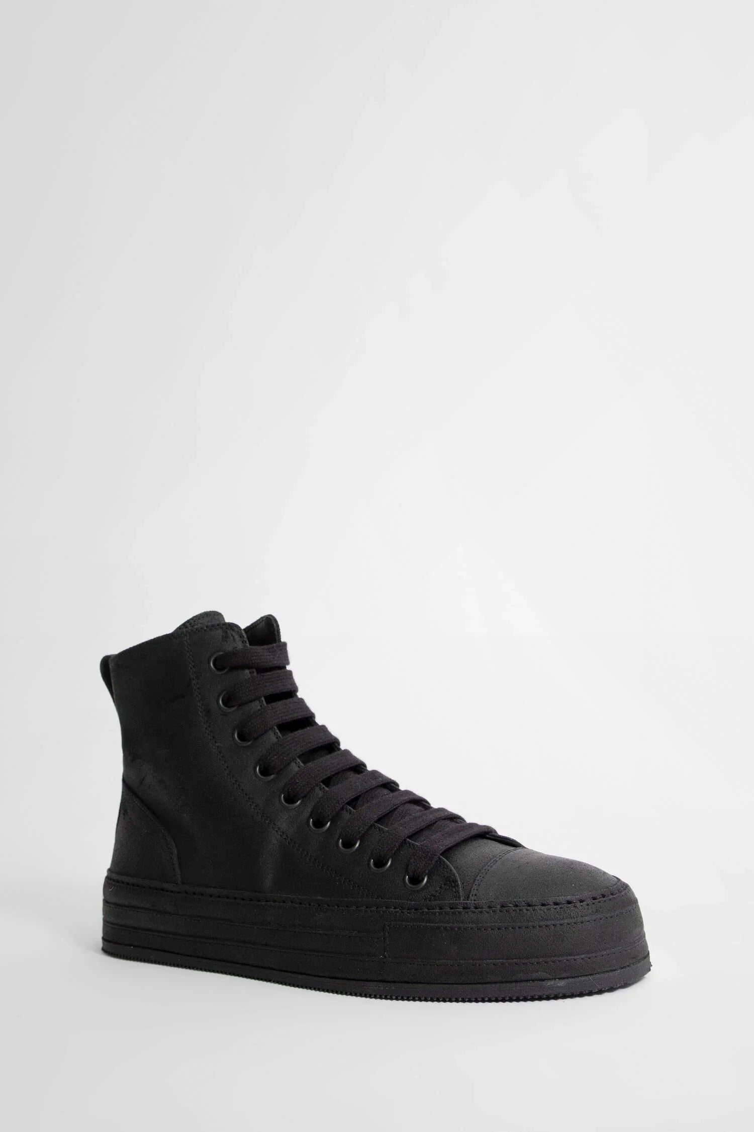 ANN DEMEULEMEESTER MAN BLACK SNEAKERS - Antonioli.eu