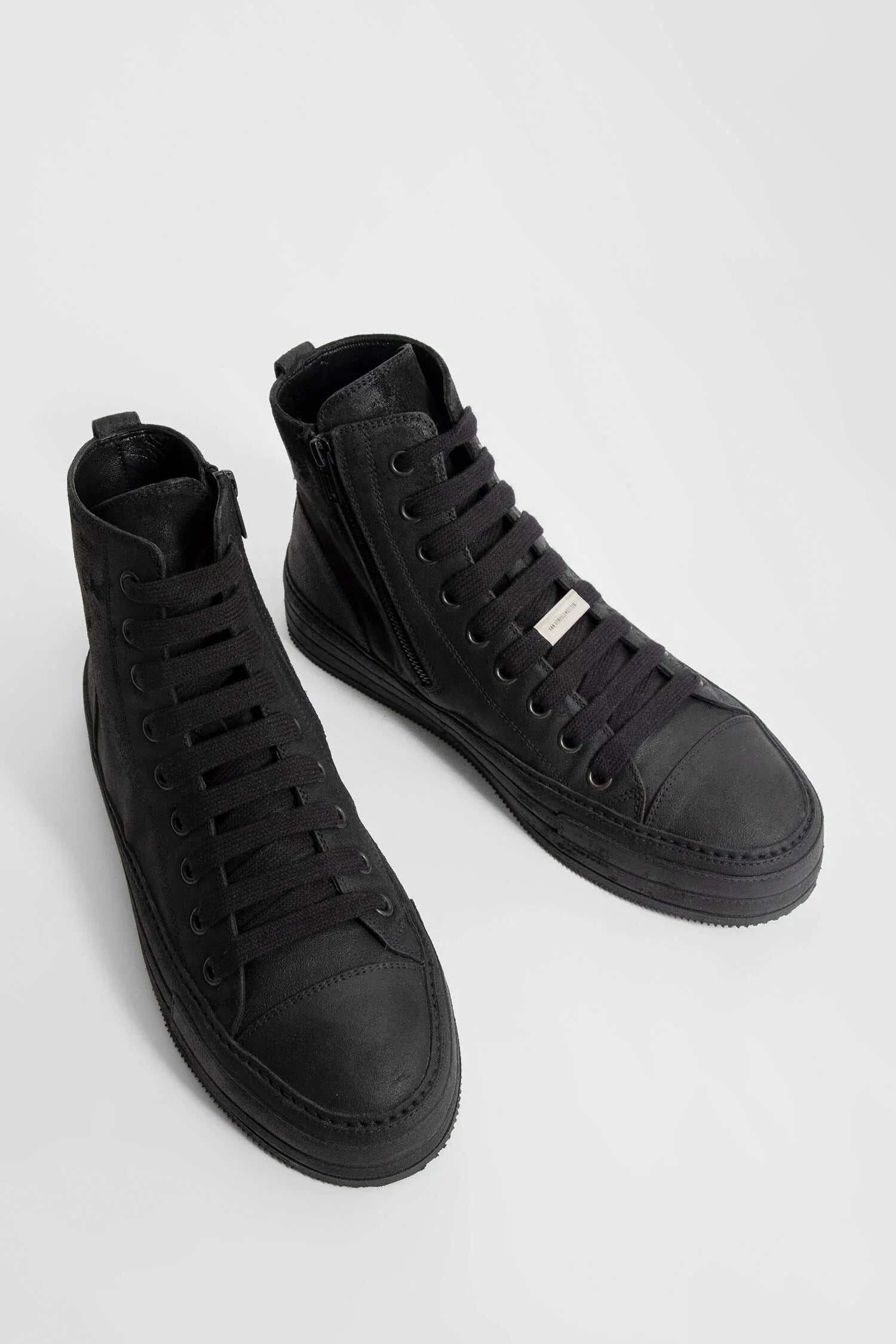 ANN DEMEULEMEESTER MAN BLACK SNEAKERS - Antonioli.eu