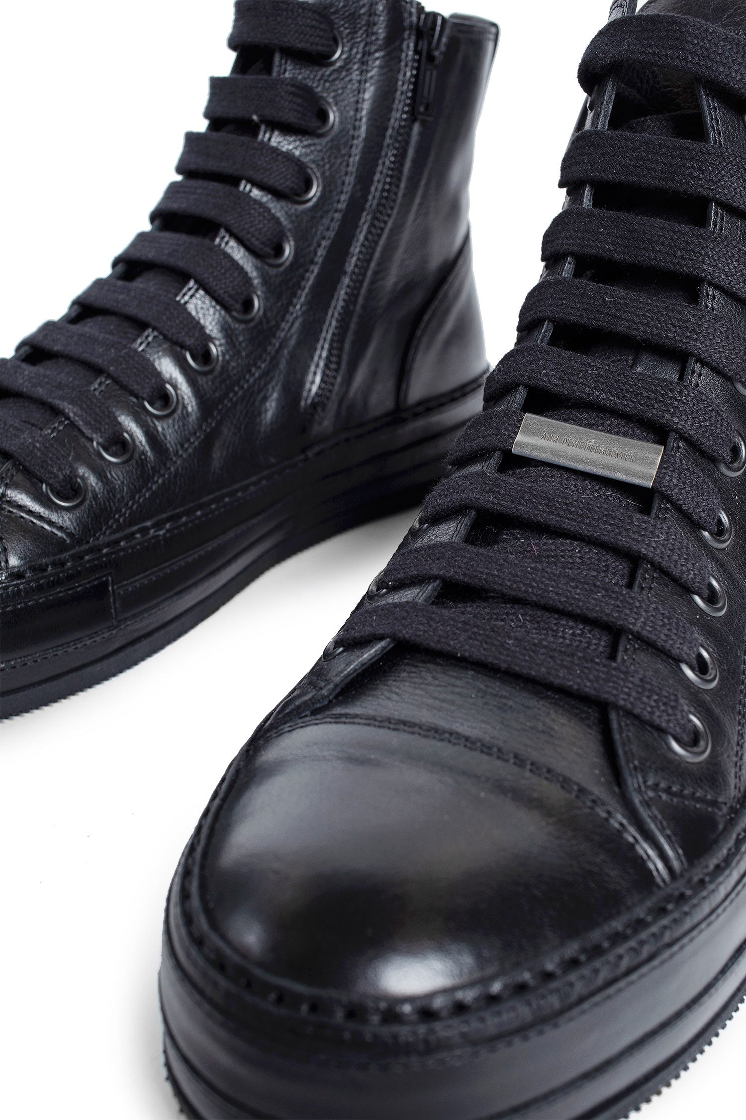 ANN DEMEULEMEESTER MAN BLACK SNEAKERS