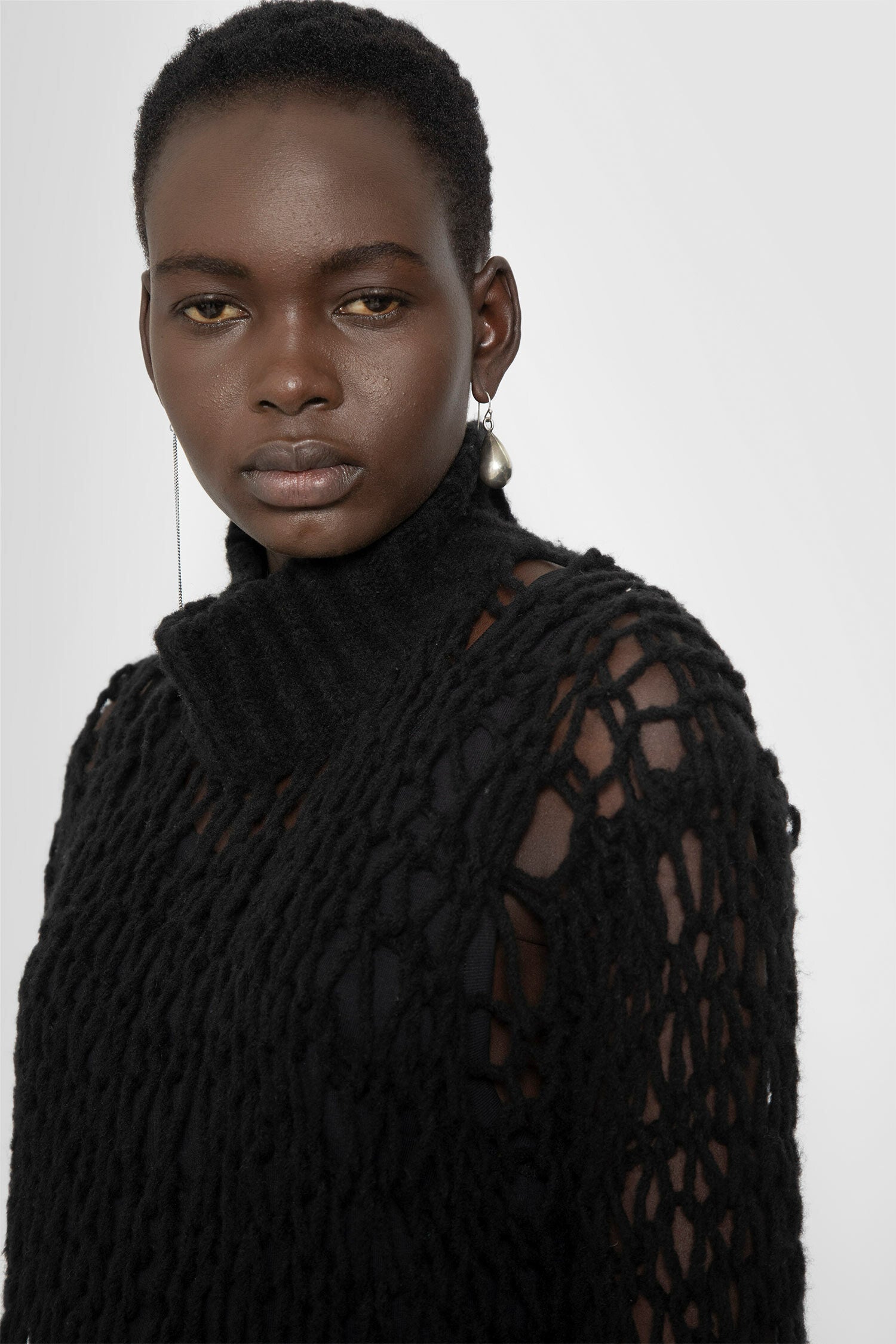 ANN DEMEULEMEESTER WOMAN BLACK KNITWEAR
