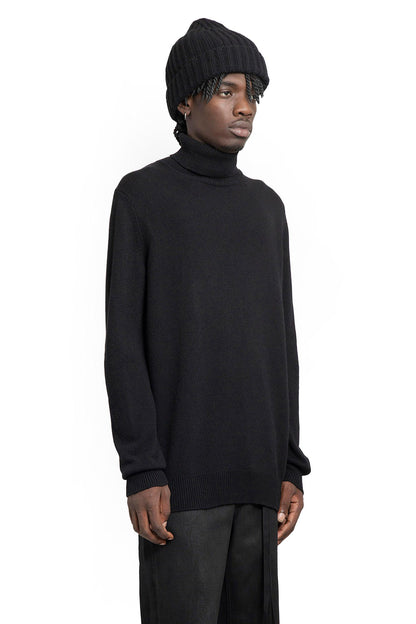 Kurt Knitted Turtleneck Sweater