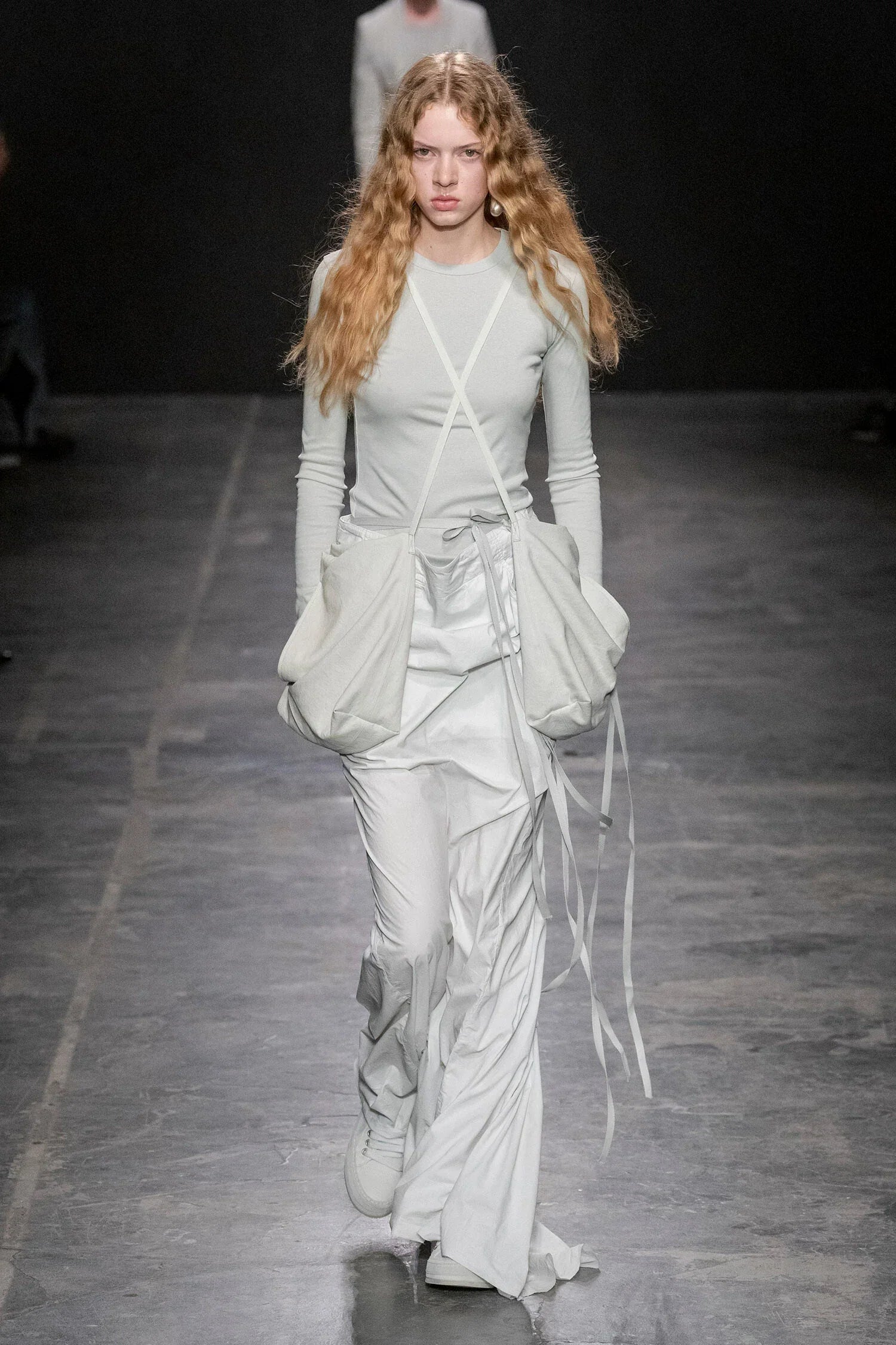 ANN DEMEULEMEESTER WOMAN GREY T-SHIRTS & TANK TOPS - Antonioli.eu