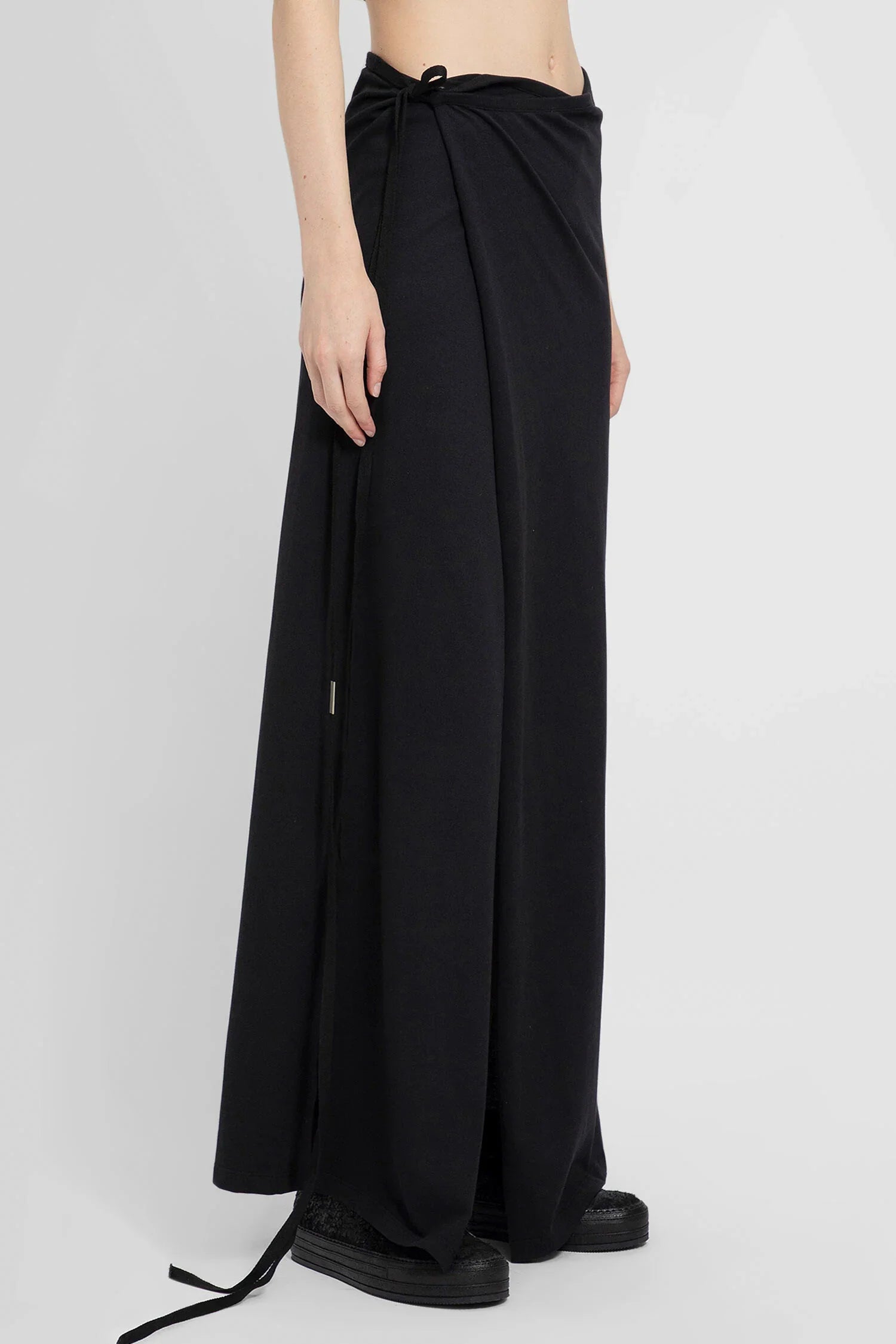 ANN DEMEULEMEESTER WOMAN BLACK SKIRTS - Antonioli.eu