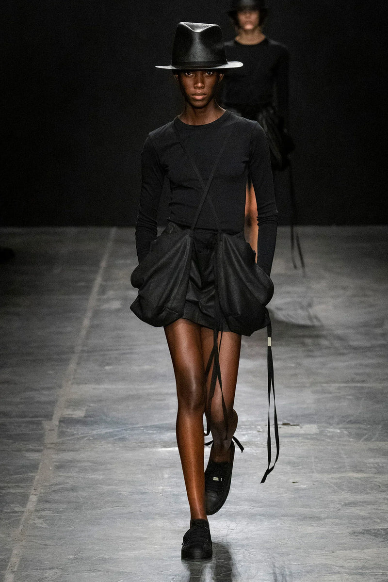 ANN DEMEULEMEESTER WOMAN BLACK SKIRTS - Antonioli.eu