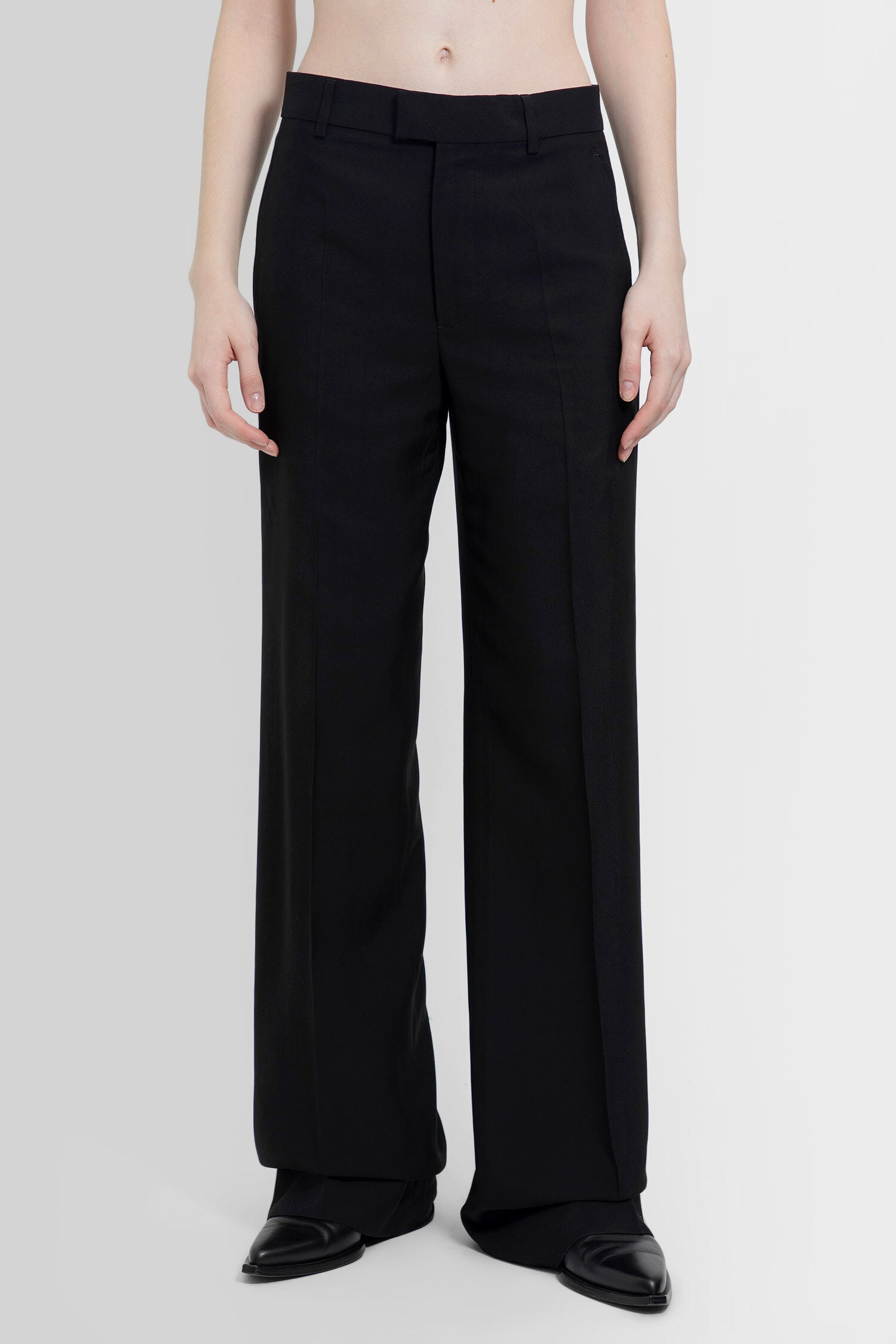 ANN DEMEULEMEESTER WOMAN BLACK TROUSERS