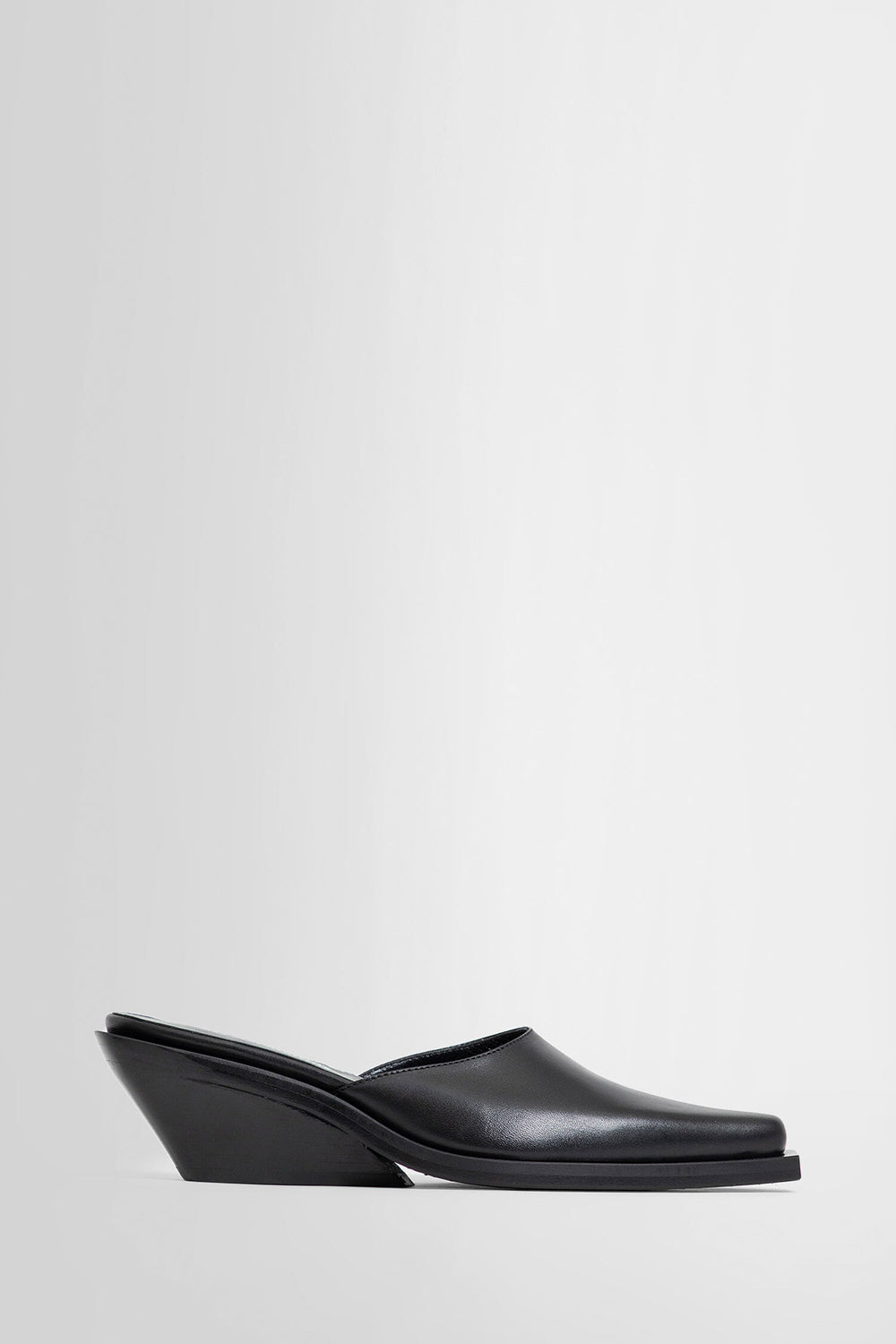 ANN DEMEULEMEESTER WOMAN BLACK MULES