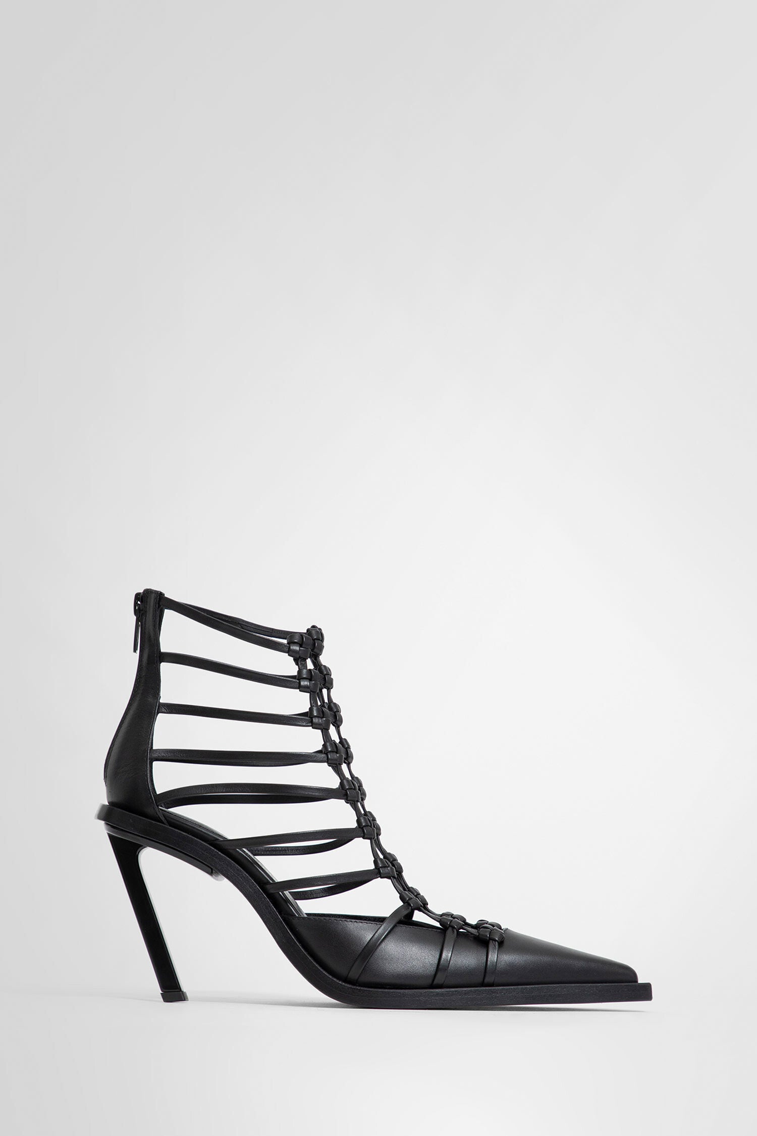 ANN DEMEULEMEESTER WOMAN BLACK PUMPS