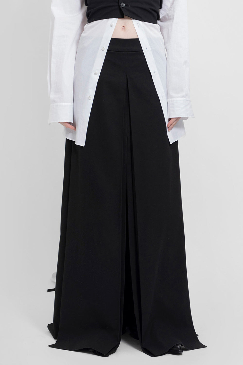 ANN DEMEULEMEESTER WOMAN BLACK SKIRTS