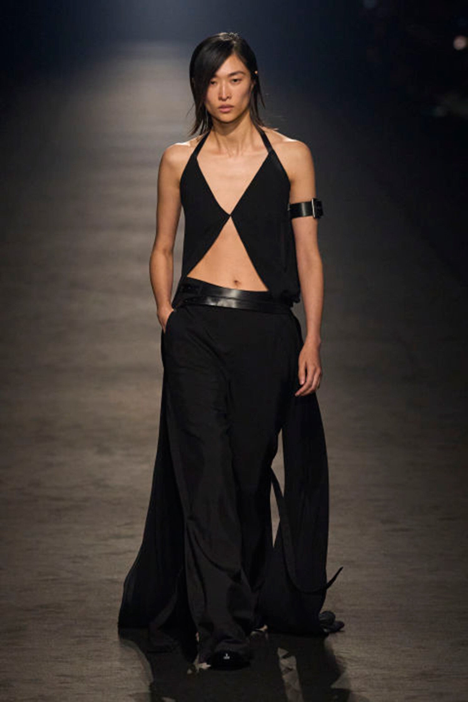 ANN DEMEULEMEESTER WOMAN BLACK TOPS