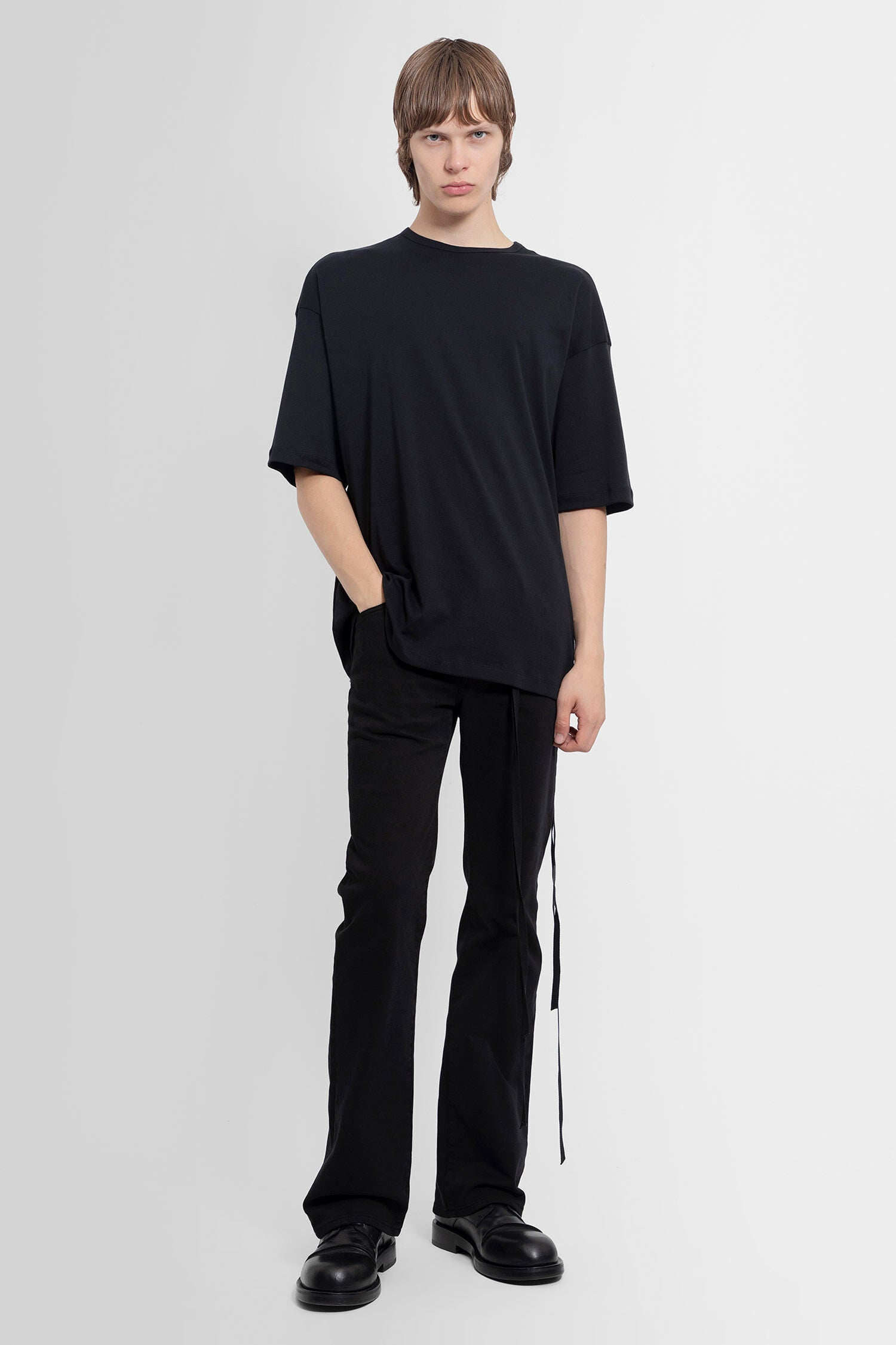 ANN DEMEULEMEESTER MAN BLACK T-SHIRTS - ANN DEMEULEMEESTER - T 