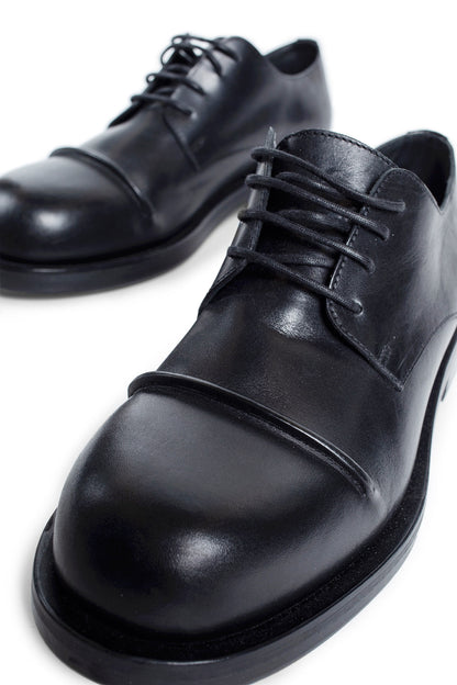 ANN DEMEULEMEESTER WOMAN BLACK LACE-UPS