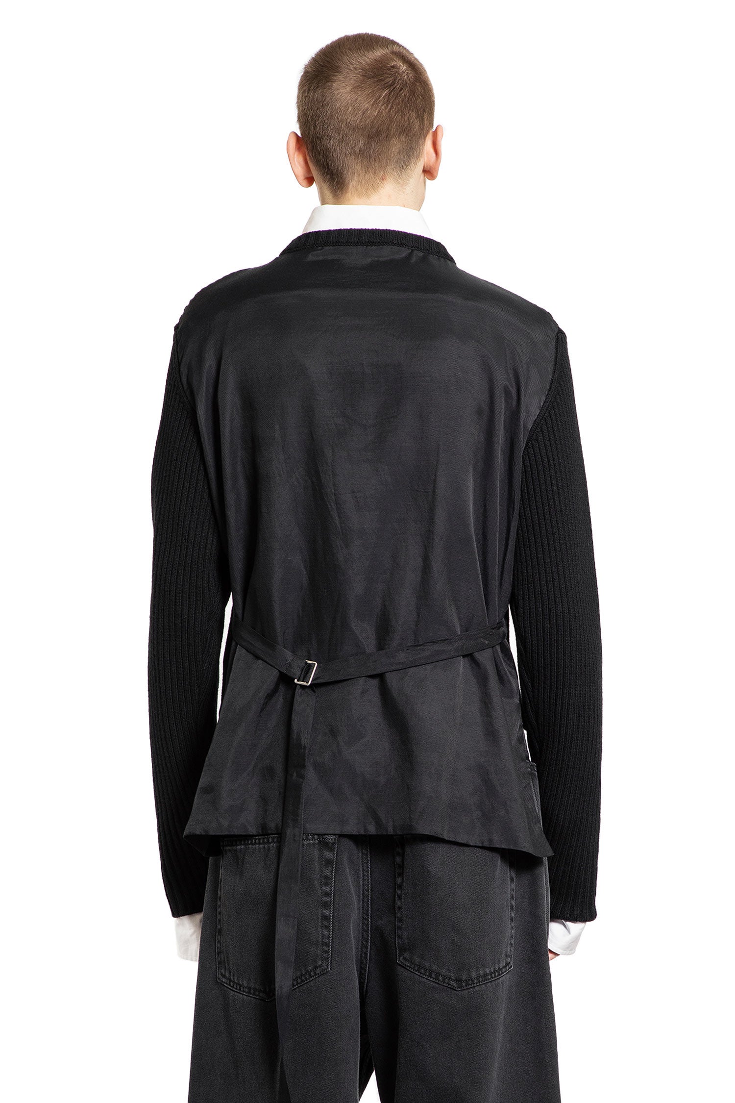 ANN DEMEULEMEESTER MAN BLACK KNITWEAR