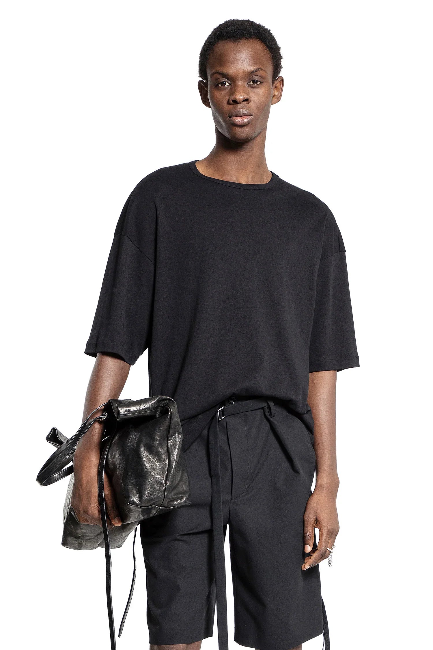 ANN DEMEULEMEESTER MAN BLACK T-SHIRTS & TANK TOPS - Antonioli.eu