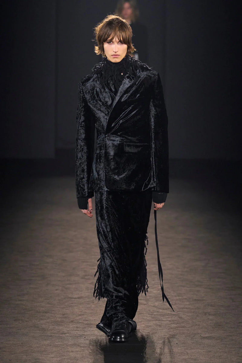 ANN DEMEULEMEESTER UNISEX BLACK SCARVES - Antonioli.eu