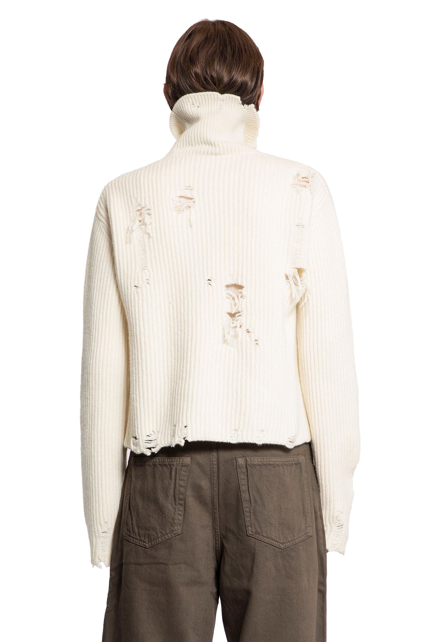 ANN DEMEULEMEESTER MAN OFF-WHITE KNITWEAR