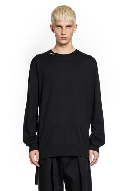 Magnar Sweater
