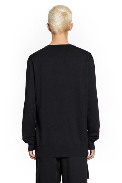 Magnar Sweater