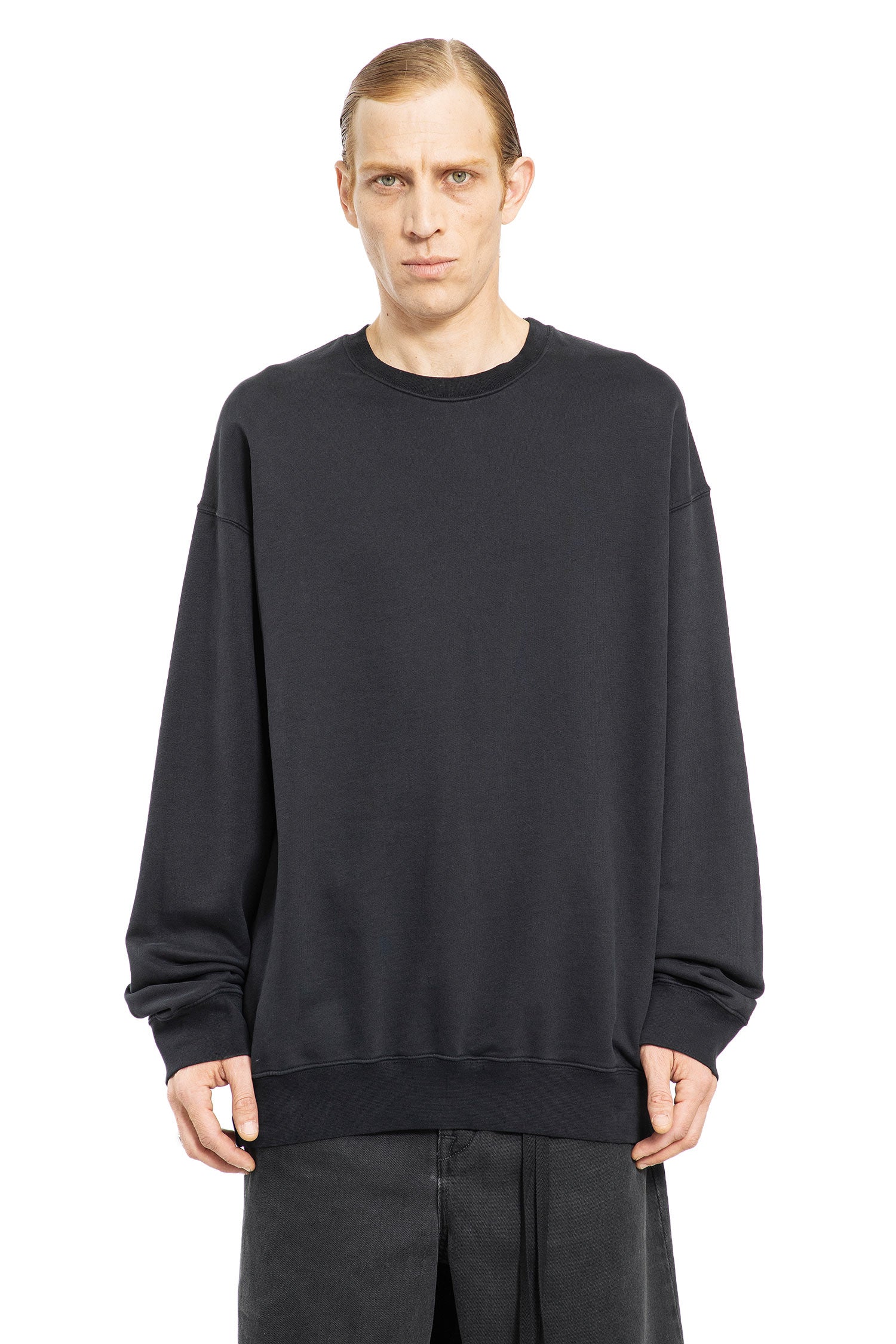 ANN DEMEULEMEESTER MAN BLACK SWEATSHIRTS