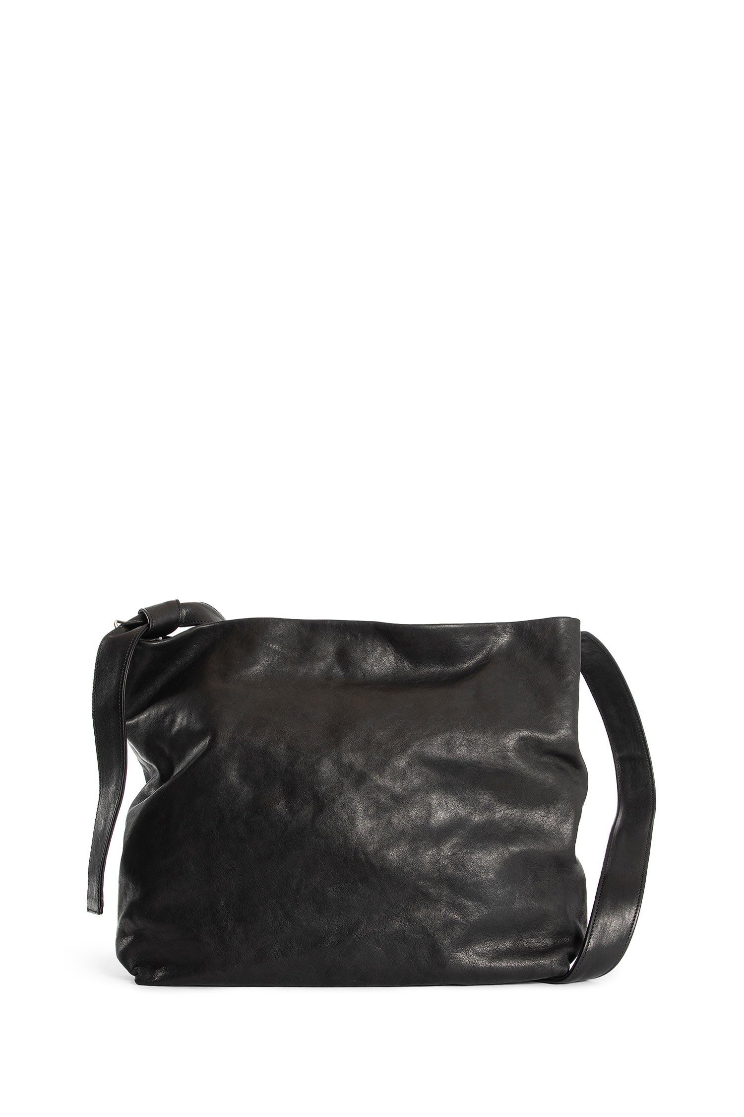Runa Medium Soft Shoulder Bag