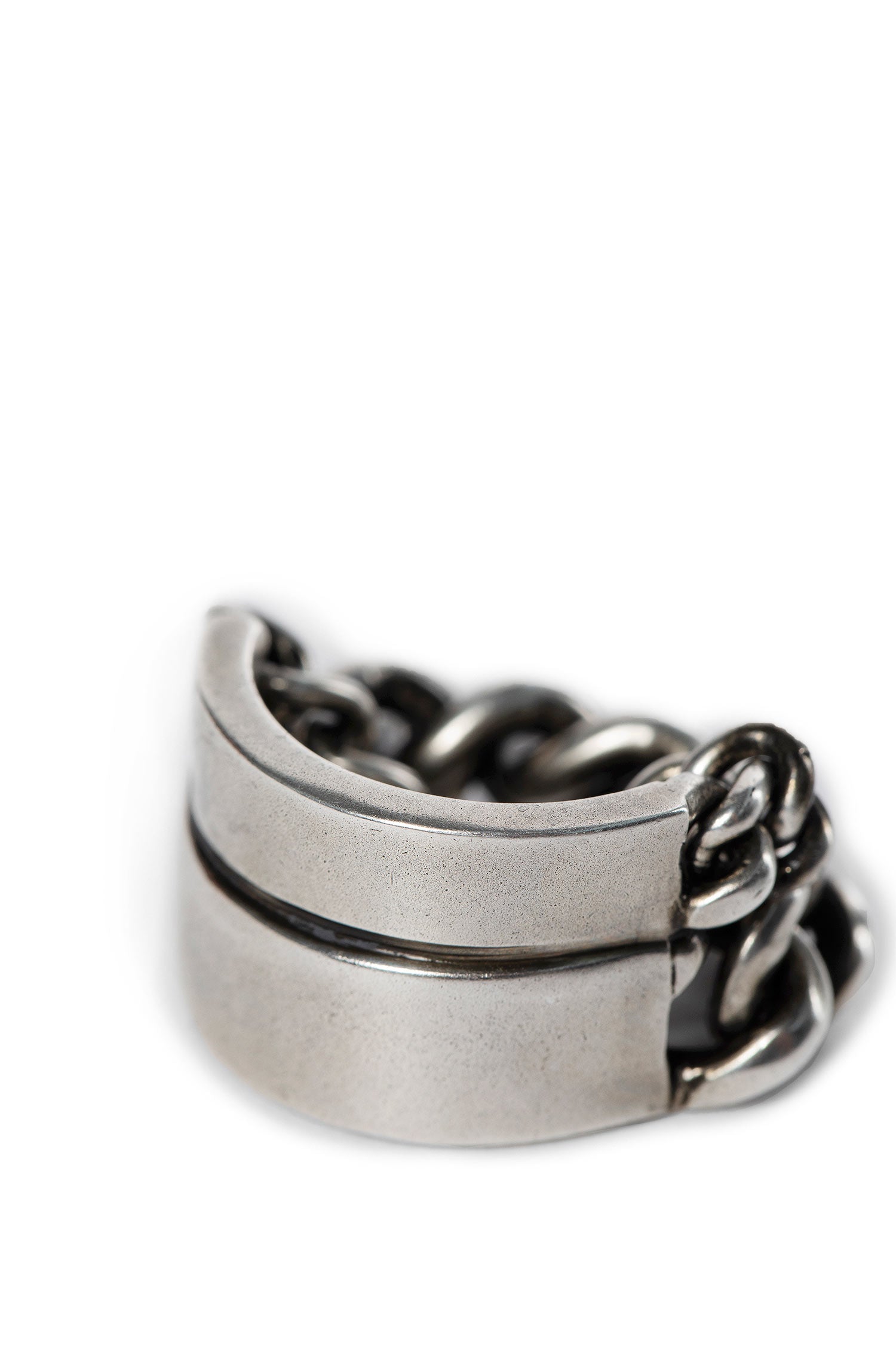 Ize Ring