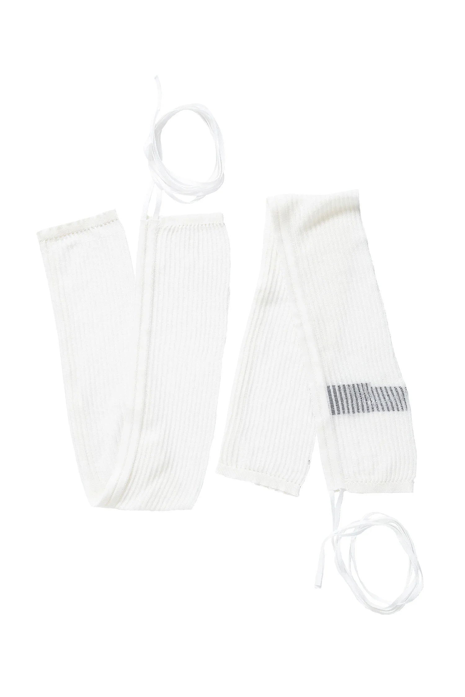 ANN DEMEULEMEESTER WOMAN OFF-WHITE SOCKS - Antonioli.eu