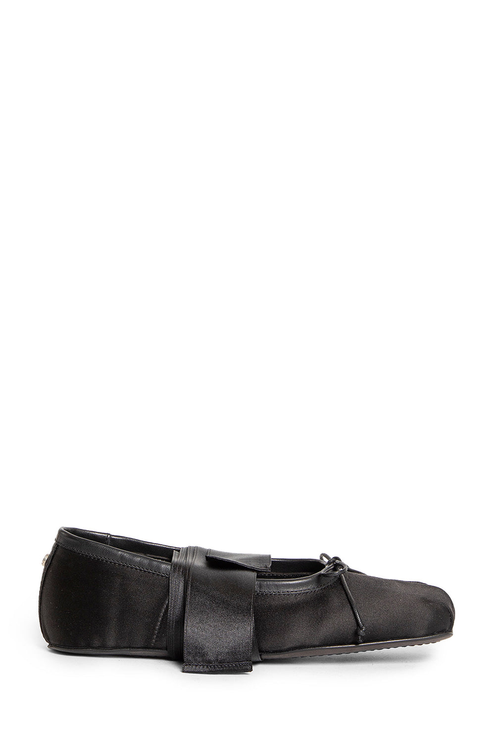 ANN DEMEULEMEESTER WOMAN BLACK FLATS