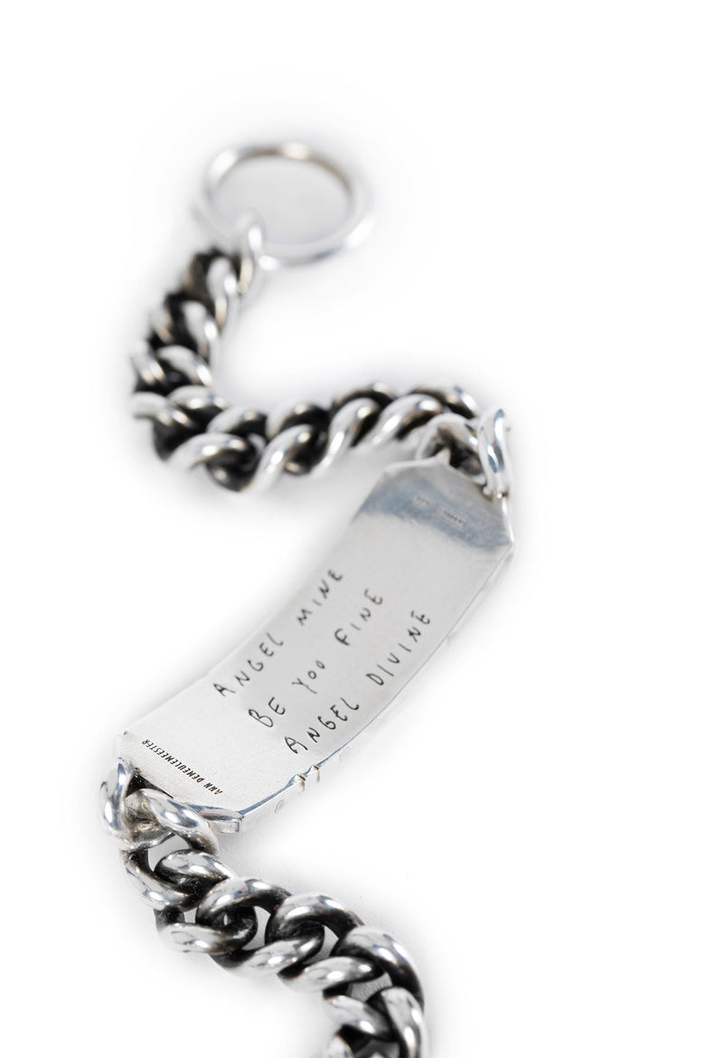 Kusta Quote Chain Bracelet
