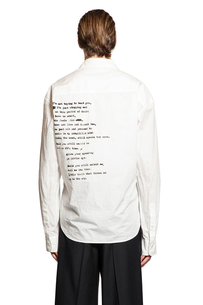 Isak Twisted Script Print Shirt