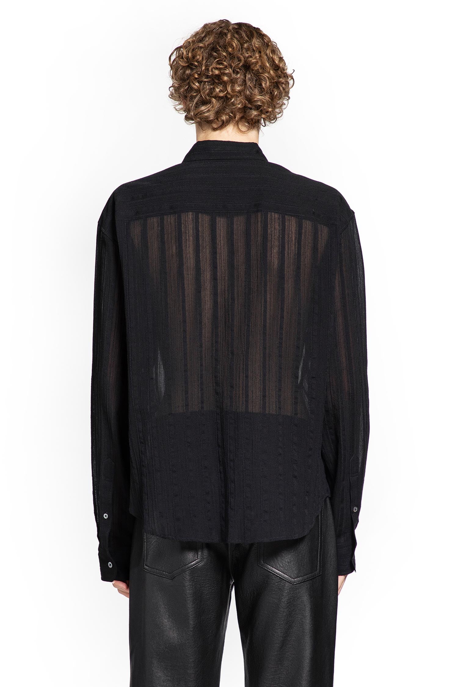 Isak Twisted Shirt