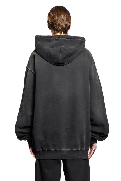 Ollie High-Comfort Hoodie With Printed Patches