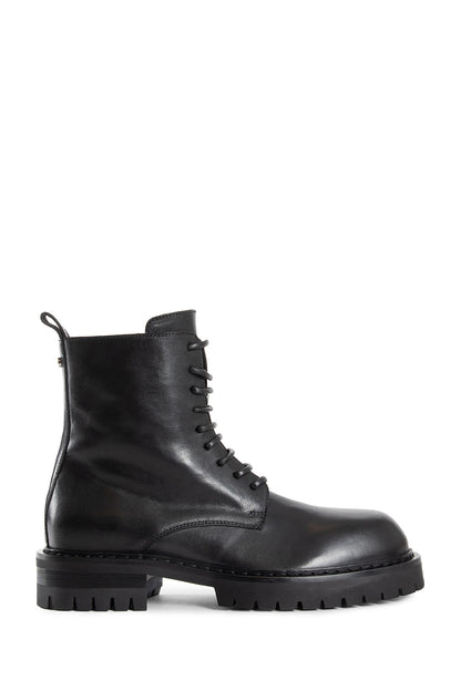 Skagi Ankle Boots in Grained Shiny Calfskin