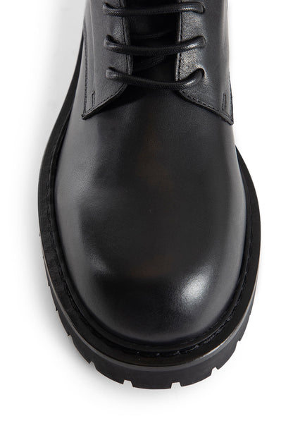 Skagi Ankle Boots in Grained Shiny Calfskin