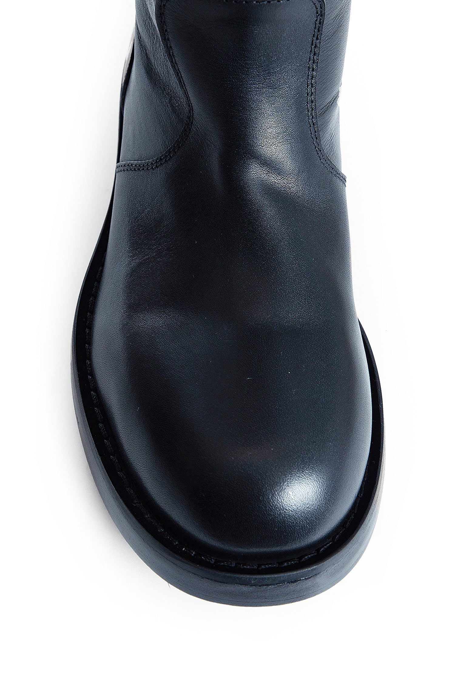 Osmo Boots in Grained Shiny Calfskin