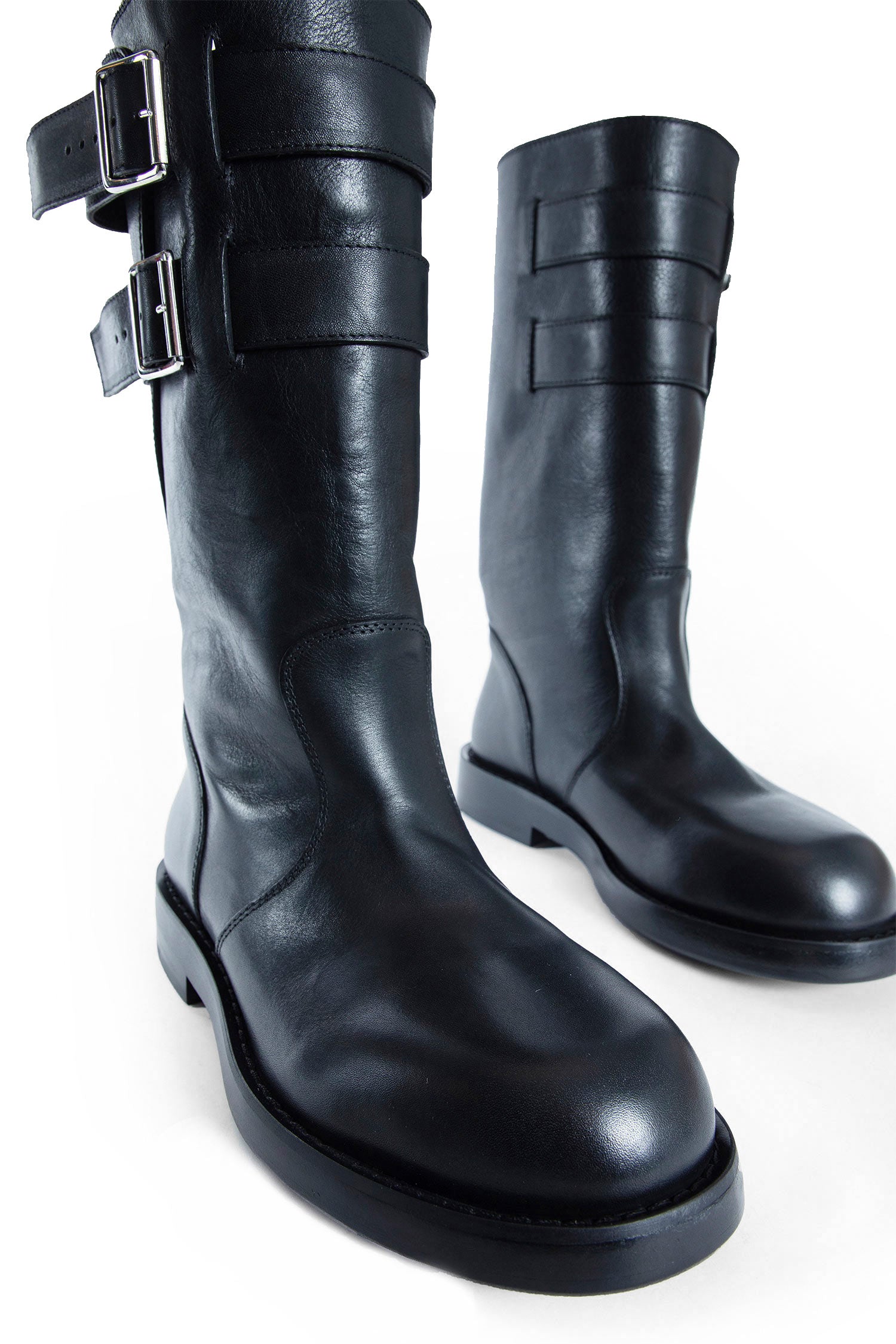 Osmo Boots in Grained Shiny Calfskin